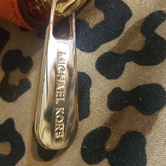 Authentic Michael Kors Wallet - Picture 3 of 5